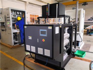 電加熱導熱油爐電磁閥打開出現(xiàn)聲響是什么原因？